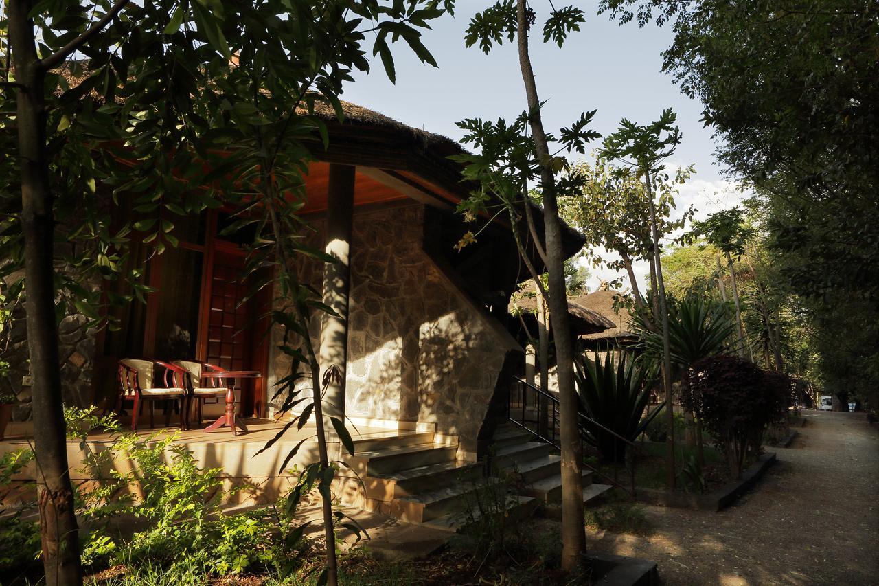 Abay Minch Lodge Bahir Dar Exterior photo