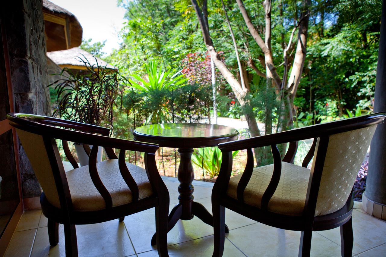 Abay Minch Lodge Bahir Dar Exterior photo